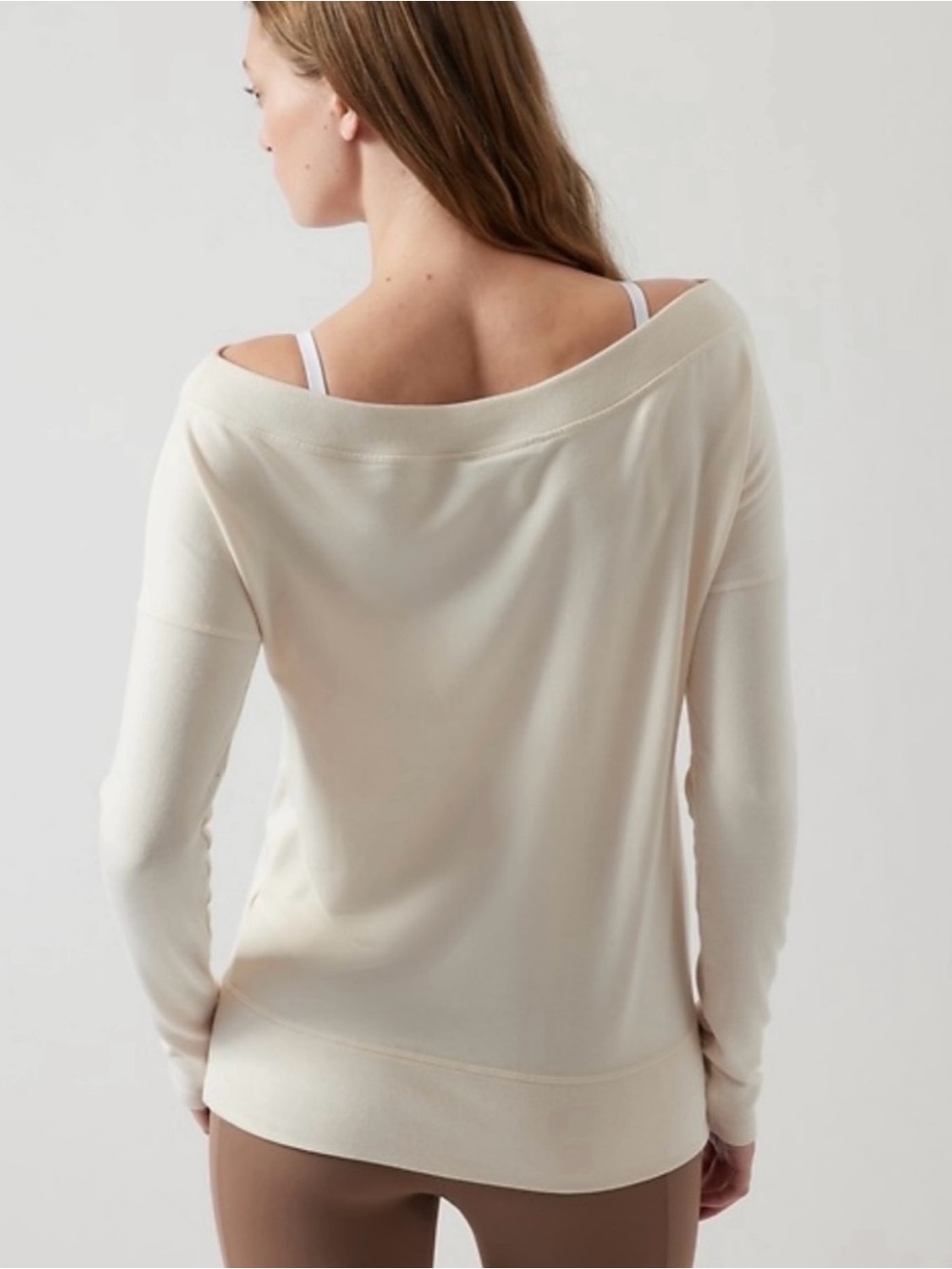 NWT Athleta Studio Barre sweatshirt  Cream, M